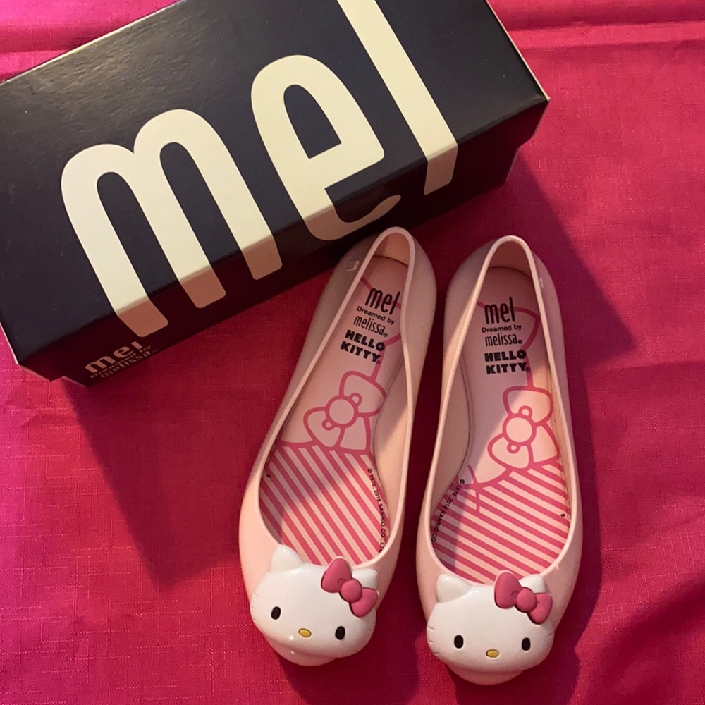 Hello Kitty Mel by Melissa size 13 shoes